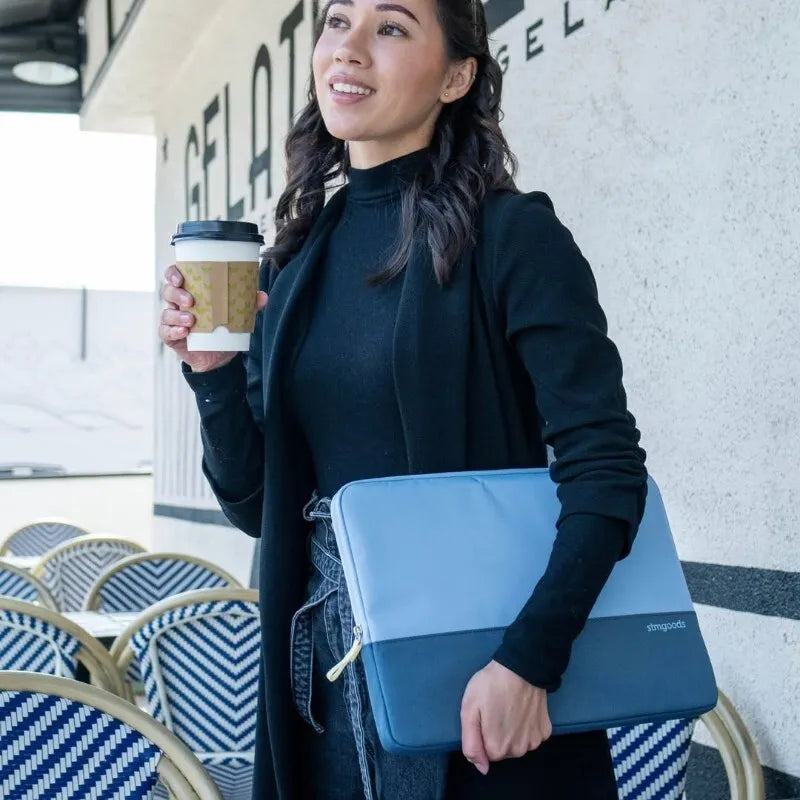 STM Origin nešiojamojo kompiuterio dėklas – dėklas Apple MacBook Pro 14" / 14" / 13" nešiojamiesiems kompiuteriams (šviesiai mėlyna)