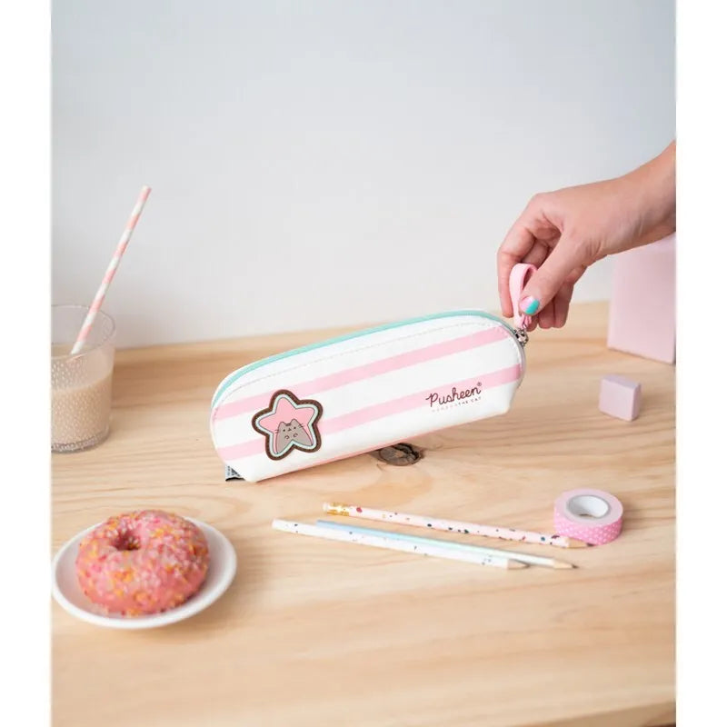 Pusheen - „Rose Collection“ penalas (11,5 x 9,5 cm)