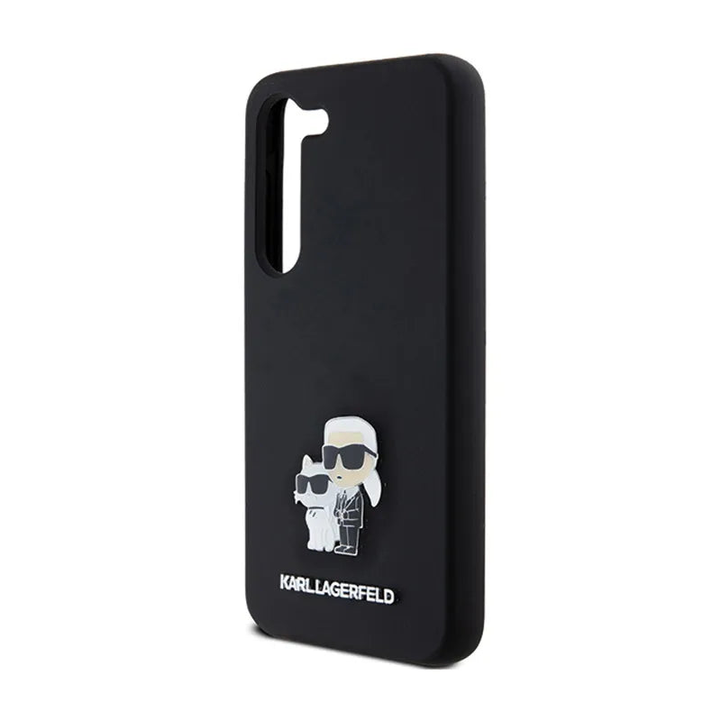 Karl Lagerfeld Silicone Karl & Choupette Metal Pin – dėklas Samsung Galaxy S24 (juodas)