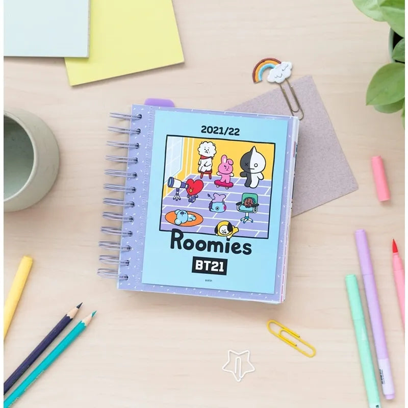 BT21 – Mokslo metų 2021/2022 kalendorius (mėlynas)