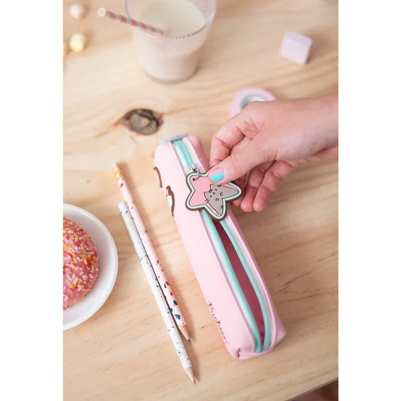 Pusheen – Rose Collection penalas (20 x 4 x 4 cm)