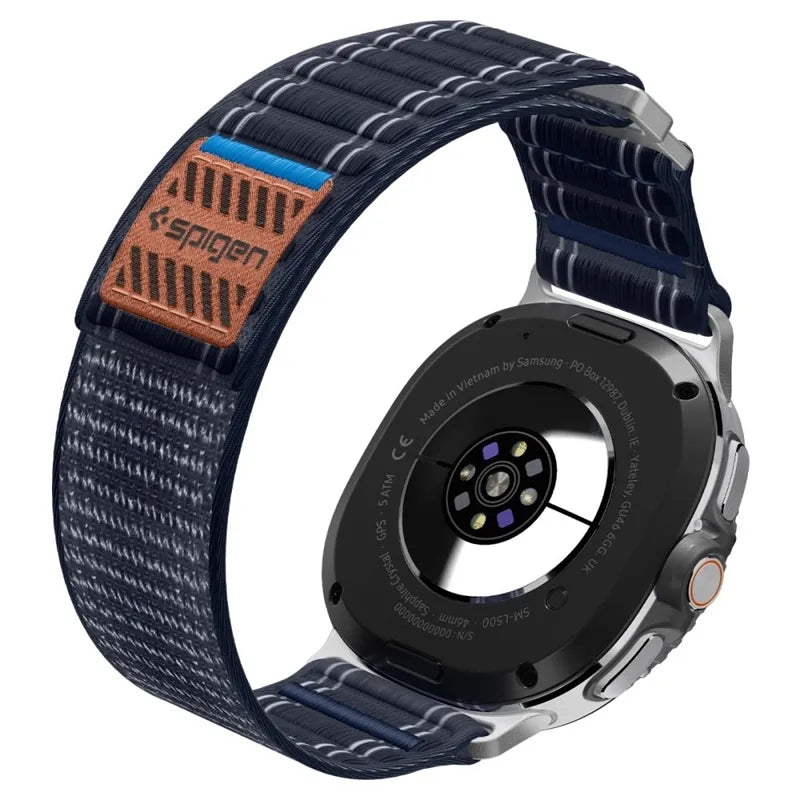Spigen WBF0 dirželis – apyrankė skirta Samsung Galaxy Watch 8 / 8 Classic 40 / 44 / 46 mm (tamsiai mėlyna)