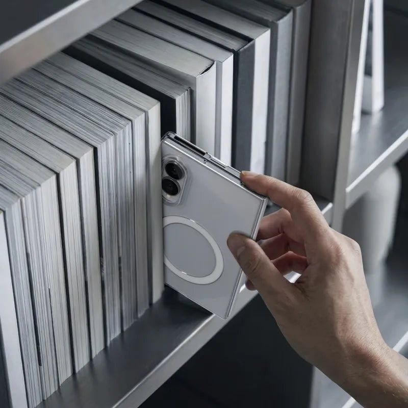 Spigen AirSkin MagSafe – dėklas Samsung Galaxy Z Fold 8 (skaidrus/baltas)
