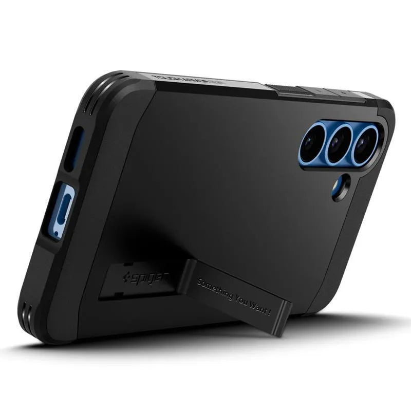 Spigen Tough Armor MagSafe – dėklas Samsung Galaxy S25 (juodas)