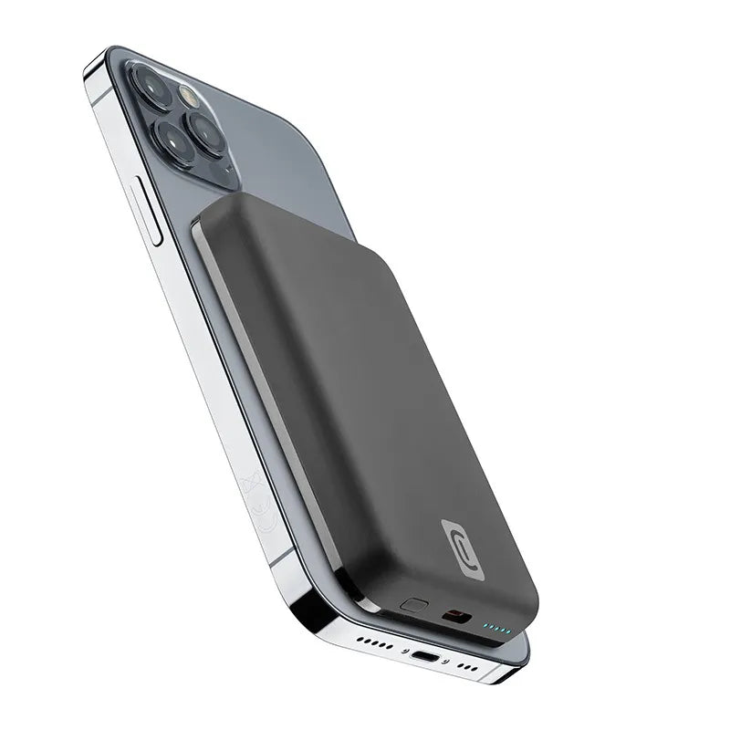 Cellularline MAG 5000 - 5000mAh 7.5W MagSafe indukcinė išorinė baterija (juoda)