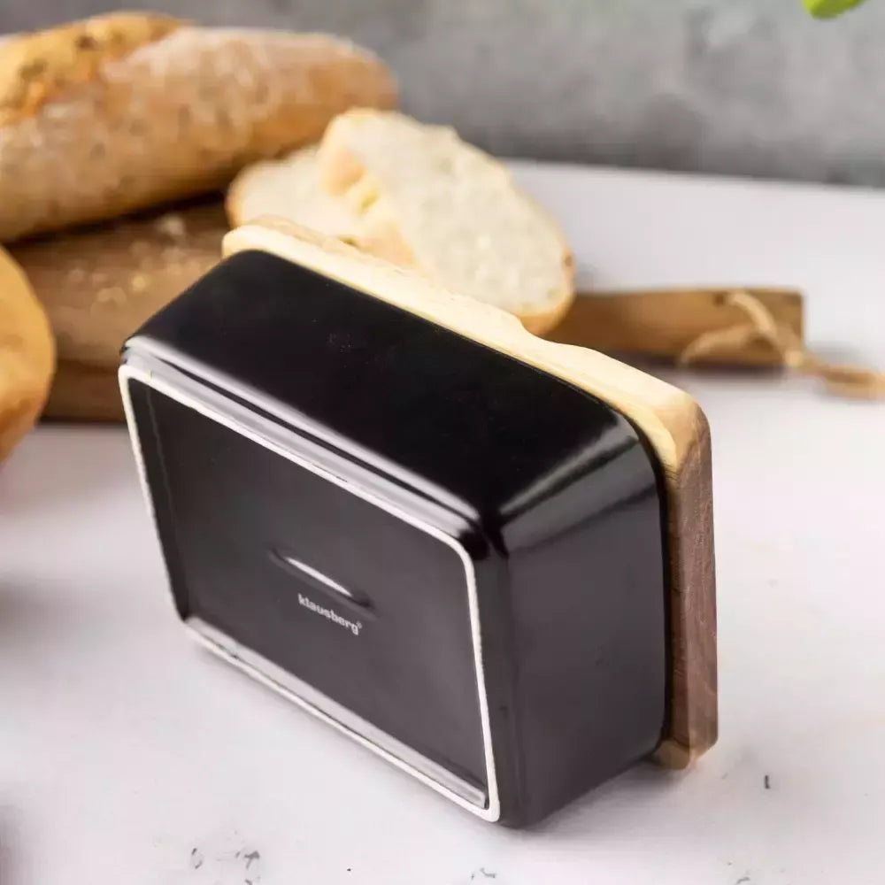 Klausberg keraminė sviestinė su akacijos dangčiu ir peiliuku, juoda KB-7784