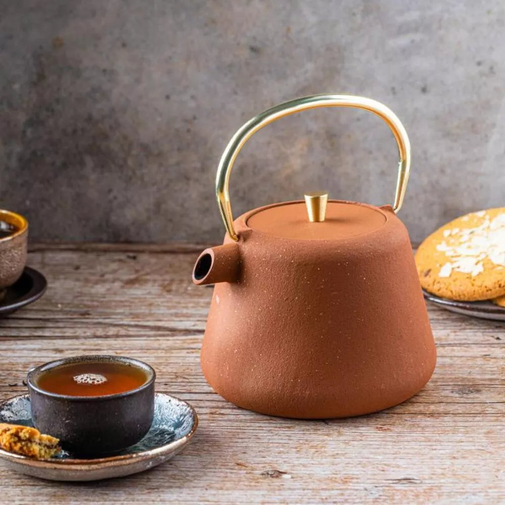 KINGHoff ketaus arbatinukas su sieteliu, 1 l, plytinės spalvos KH-1934