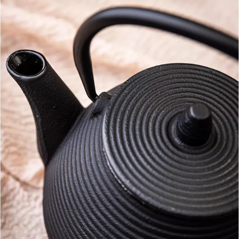 Kinghoff ketaus arbatinukas su filtru ir puodeliais 1 l KH-1846