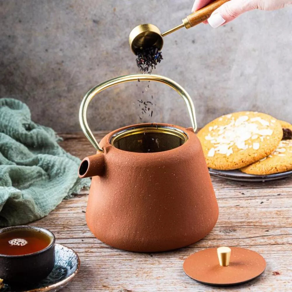 KINGHoff ketaus arbatinukas su sieteliu, 1 l, plytinės spalvos KH-1934