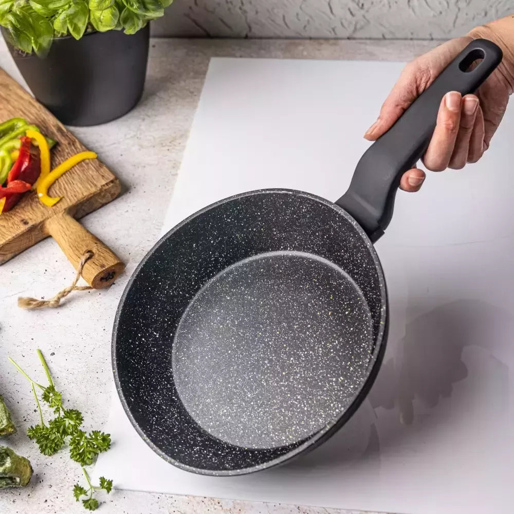 Aliumininė keptuvė su marmurine danga, Ø20 cm, juoda KB-7663