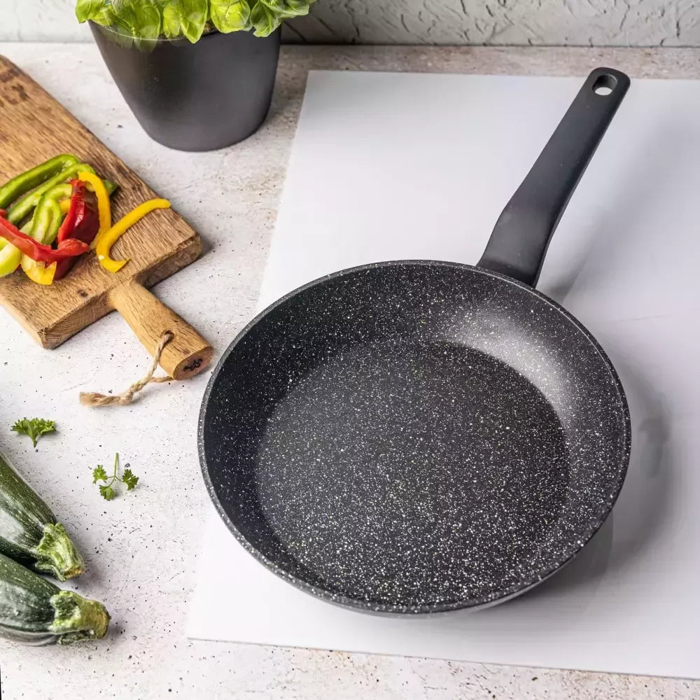 Aliumininė keptuvė su marmurine danga, Ø24 cm, juoda KB-7664